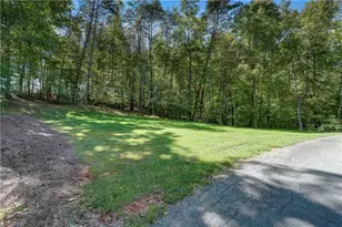 200 W Harris Pl, Eden, NC 27288 - Photo 45