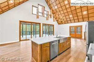 250 Noahs Ridge, Fleetwood, NC 28626 - Photo 13