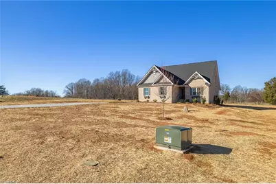 8305 Pyramid Drive, Summerfield, NC 27358 - Photo 3