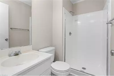 319 E Montcastle Drive #Unit B, Greensboro, NC 27406 - Photo 17