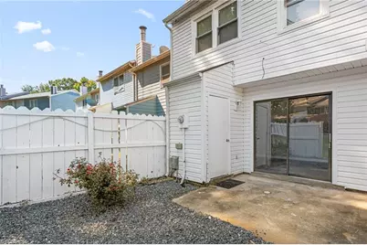 319 E Montcastle Drive #Unit B, Greensboro, NC 27406 - Photo 23