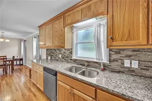 313 Arrowood St SE, Lenoir, NC 28645 - Photo 19