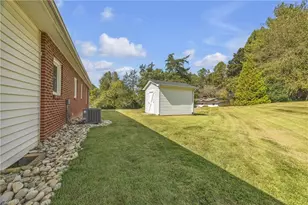 313 Arrowood St SE, Lenoir, NC 28645 - Photo 5