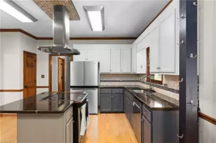 6008 Forest Trails Dr, Winston-Salem, NC 27107 - Photo 15