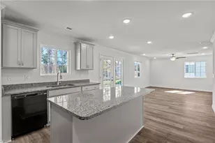 4 Arcola Ct, Greensboro, NC 27405 - Photo 9