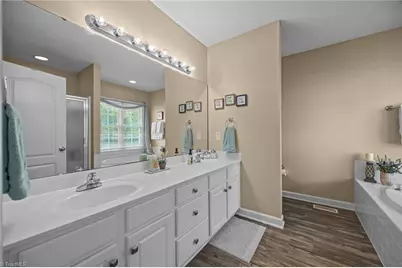 2392 Willowview Drive, Graham, NC 27253 - Photo 25