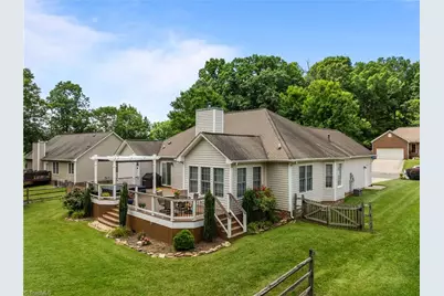 2392 Willowview Drive, Graham, NC 27253 - Photo 7