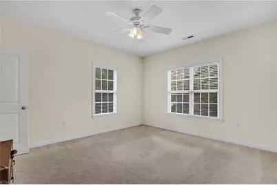 100 Sunset Circle #304, Greensboro, NC 27408 - Photo 19