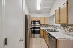 3221 Pipers Way, High Point, NC 27265 - Photo 11