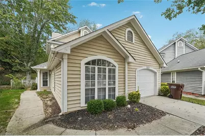 3221 Pipers Way, High Point, NC 27265 - Photo 3