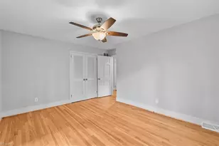 904 Pebble Dr, Greensboro, NC 27410 - Photo 27