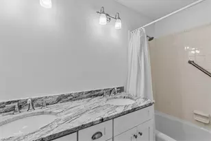 904 Pebble Dr, Greensboro, NC 27410 - Photo 25