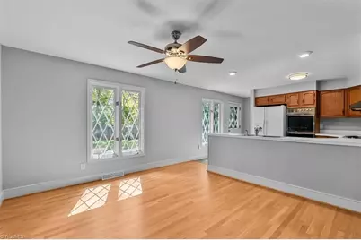 904 Pebble Drive, Greensboro, NC 27410 - Photo 11