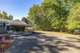 627 Highland Dr, Eden, NC 27288 - Photo 31