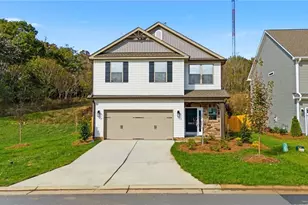 2962 Flat Rock Dr, Winston-Salem, NC 27127 - Photo 1