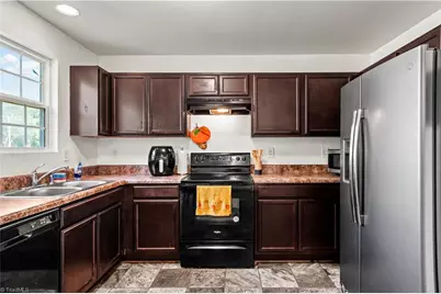 1715 Ransom Trace Court, Winston-Salem, NC 27106 - Photo 11