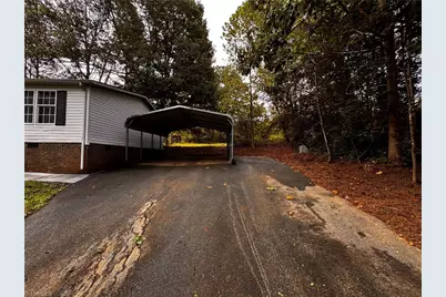 181 Fox Walk Lane, Pilot Mountain, NC 27041 - Photo 3