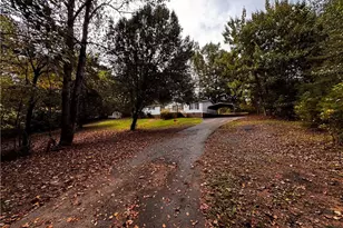 181 Fox Walk Ln, Pilot Mountain, NC 27041 - Photo 47
