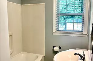 3306 Lawndale Dr, Greensboro, NC 27408 - Photo 17