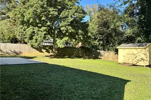 3306 Lawndale Dr, Greensboro, NC 27408 - Photo 19