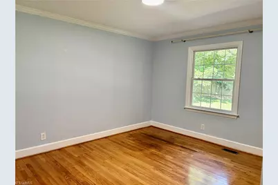 3306 Lawndale Drive, Greensboro, NC 27408 - Photo 15