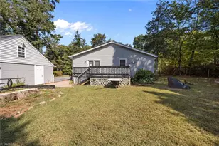 5807 Woodcliff Dr, Greensboro, NC 27410 - Photo 33