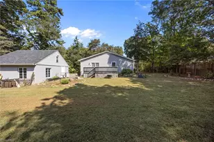 5807 Woodcliff Dr, Greensboro, NC 27410 - Photo 5