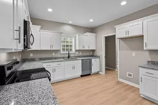 575 Twain Dr, Asheboro, NC 27203 - Photo 17