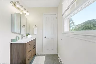 306 Lenalan Drive, Lexington, NC 27295 - Photo 25