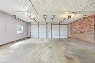 306 Lenalan Dr, Lexington, NC 27295 - Photo 39