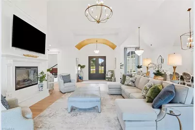 202 Canterbury Drive, North Wilkesboro, NC 28659 - Photo 5