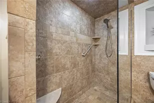 2323 Pineview Dr, Burlington, NC 27215 - Photo 23