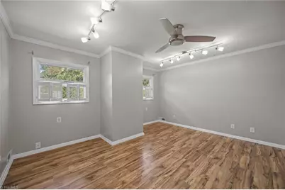 2323 Pineview Drive, Burlington, NC 27215 - Photo 31