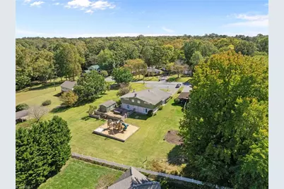 2323 Pineview Drive, Burlington, NC 27215 - Photo 9