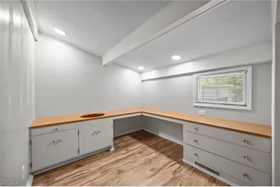 2323 Pineview Drive, Burlington, NC 27215 - Photo 25