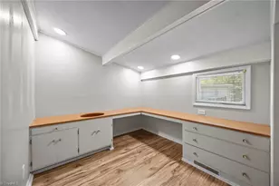 2323 Pineview Dr, Burlington, NC 27215 - Photo 25