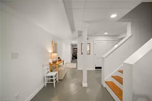 2520 Robinhood Rd, Winston-Salem, NC 27106 - Photo 37