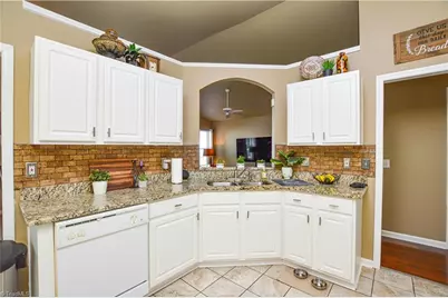 3339 Cherrybrook Drive, Jamestown, NC 27282 - Photo 13