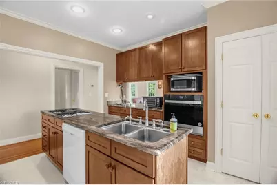 410 Niblick Drive, Summerfield, NC 27358 - Photo 13