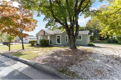 1911 Margaret Street, Winston-Salem, NC 27103 - Photo 3