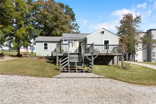 1911 Margaret St, Winston-Salem, NC 27103 - Photo 25