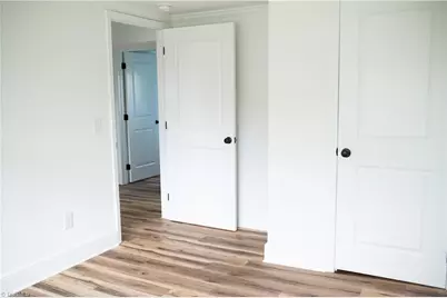 301 E Dalton Road, King, NC 27021 - Photo 11