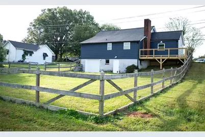 301 E Dalton Road, King, NC 27021 - Photo 17