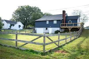 301 E Dalton Rd, King, NC 27021 - Photo 17