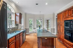 5816 Bayleaf Ln, Greensboro, NC 27455 - Photo 15