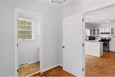 4307 Oak Hollow Drive, High Point, NC 27265 - Photo 17