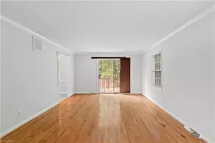 4307 Oak Hollow Dr, High Point, NC 27265 - Photo 7