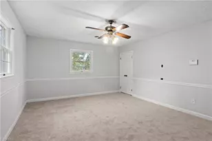 4307 Oak Hollow Dr, High Point, NC 27265 - Photo 27