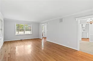 4307 Oak Hollow Dr, High Point, NC 27265 - Photo 5