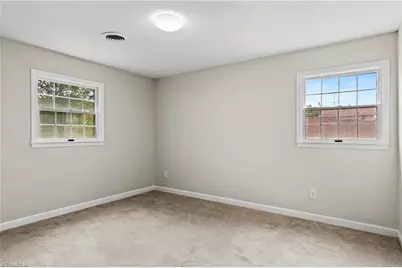 4307 Oak Hollow Drive, High Point, NC 27265 - Photo 33